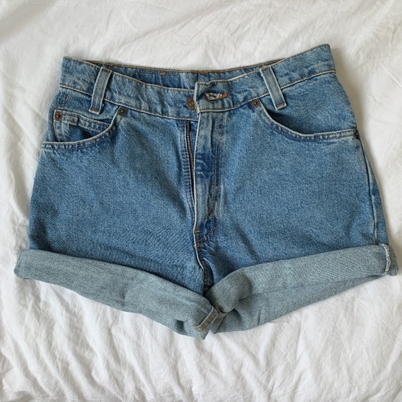 Levi's Pants - Levis 550 shorts